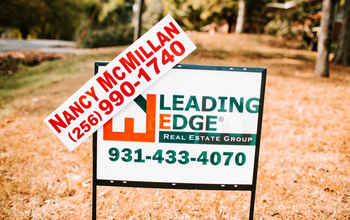 Leading Edge Real Estate - Nancy McMillan